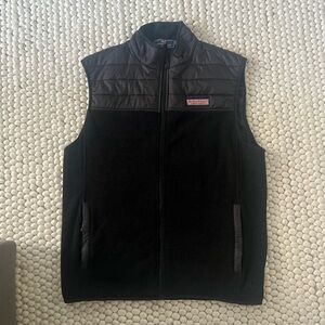 Vineyard Vines half puffer vest